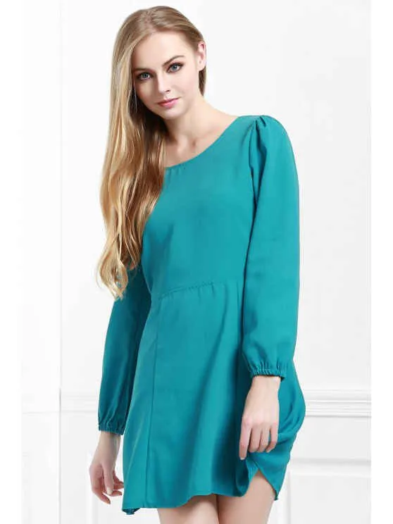 BerryBetty - Chic Long Sleeve Open Back Green Dress