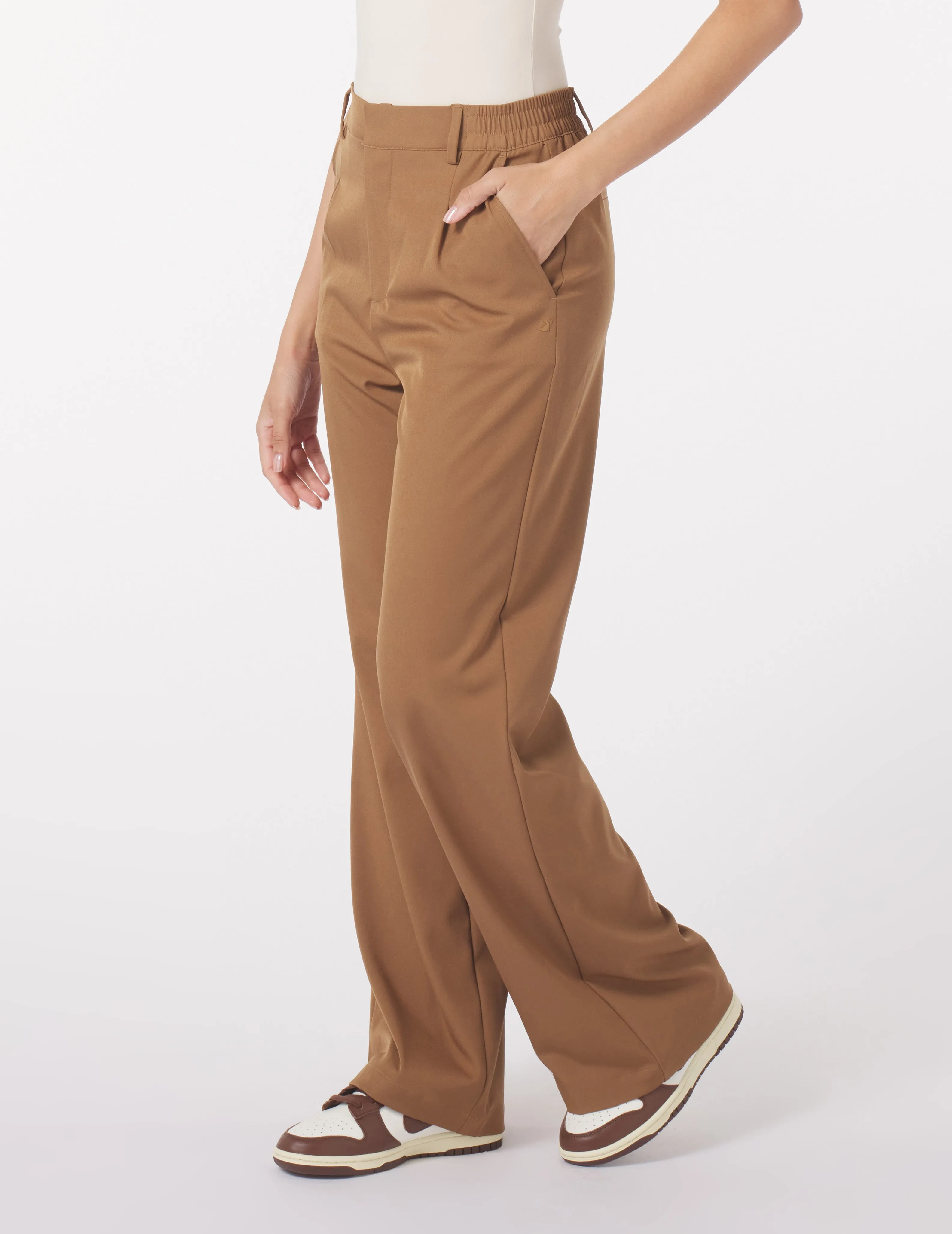 Brooklyn Trouser: Almond