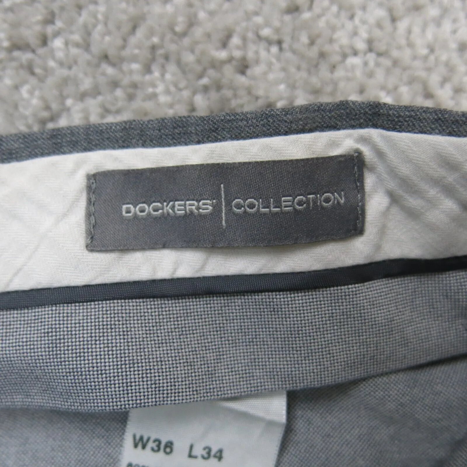 Dockers Mens Dress Pants Straight Leg Pleated Mid Rise Pocket Gray Size W36XL34