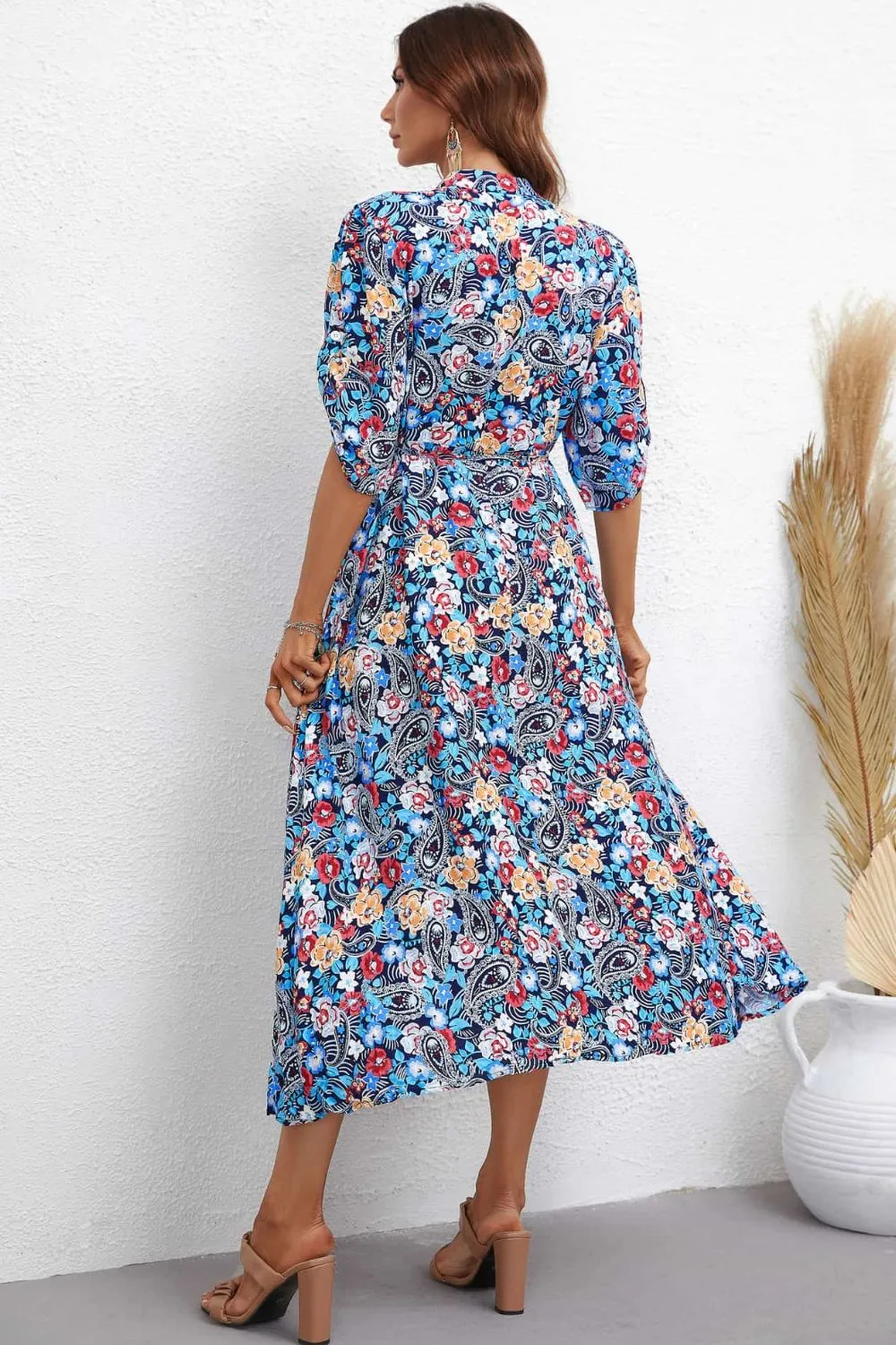 Floral Notched Neck Half Sleeve Dress