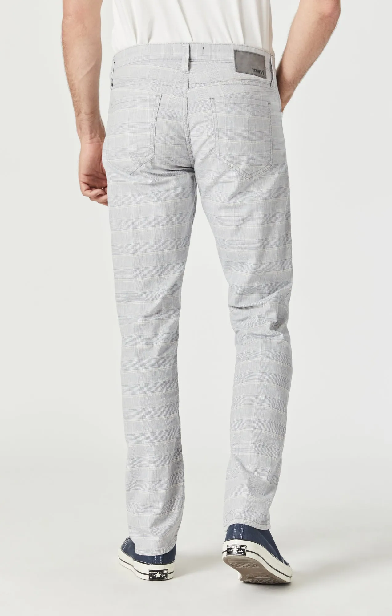 MARCUS SLIM STRAIGHT LEG IN BLUE CHECKED