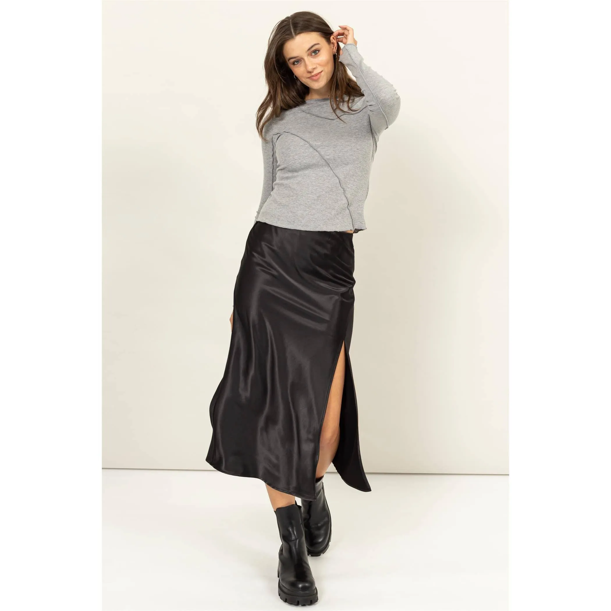 SATIN MIDI SKIRT WITH SIDE SLIT AND HIGH WAIST/BLACK