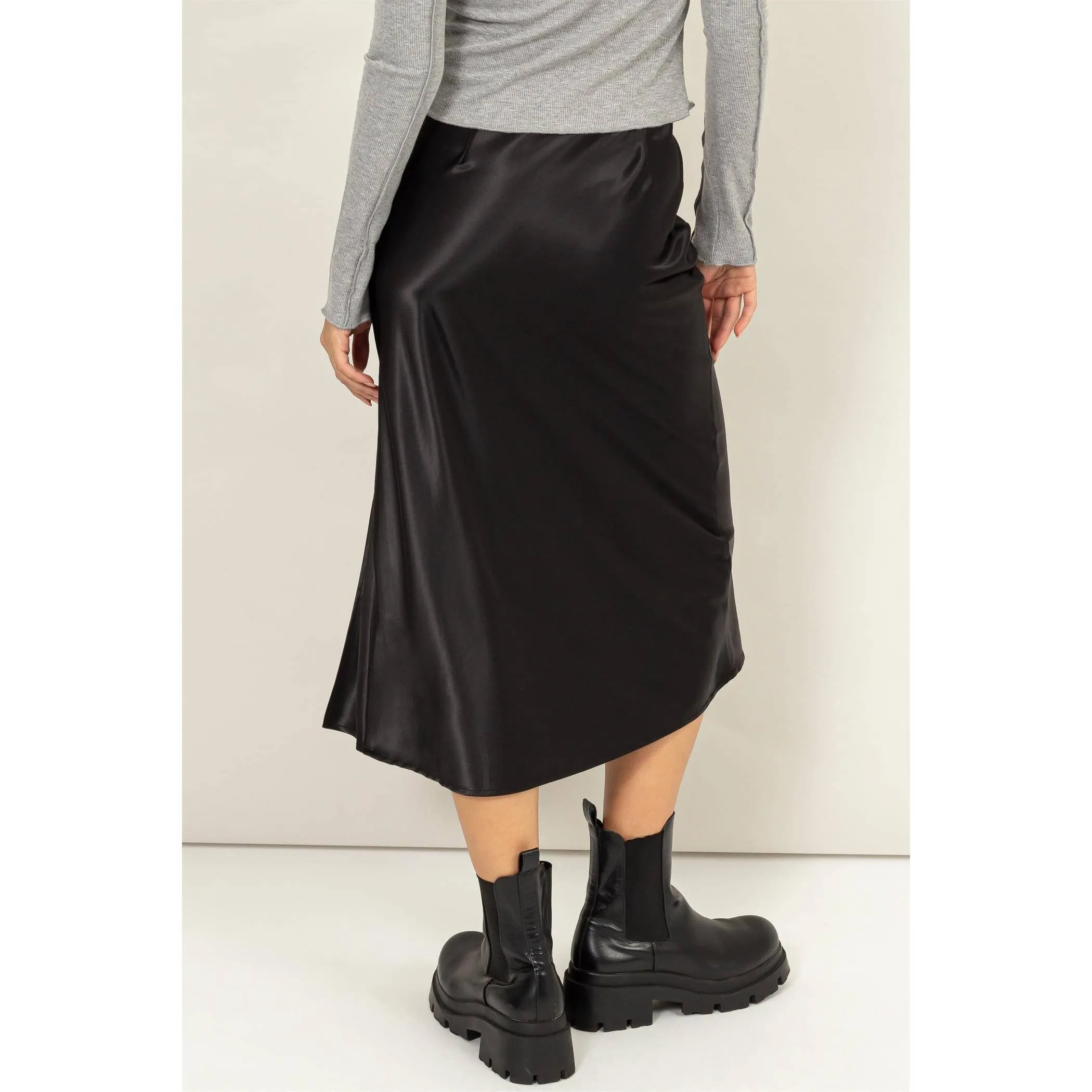 SATIN MIDI SKIRT WITH SIDE SLIT AND HIGH WAIST/BLACK