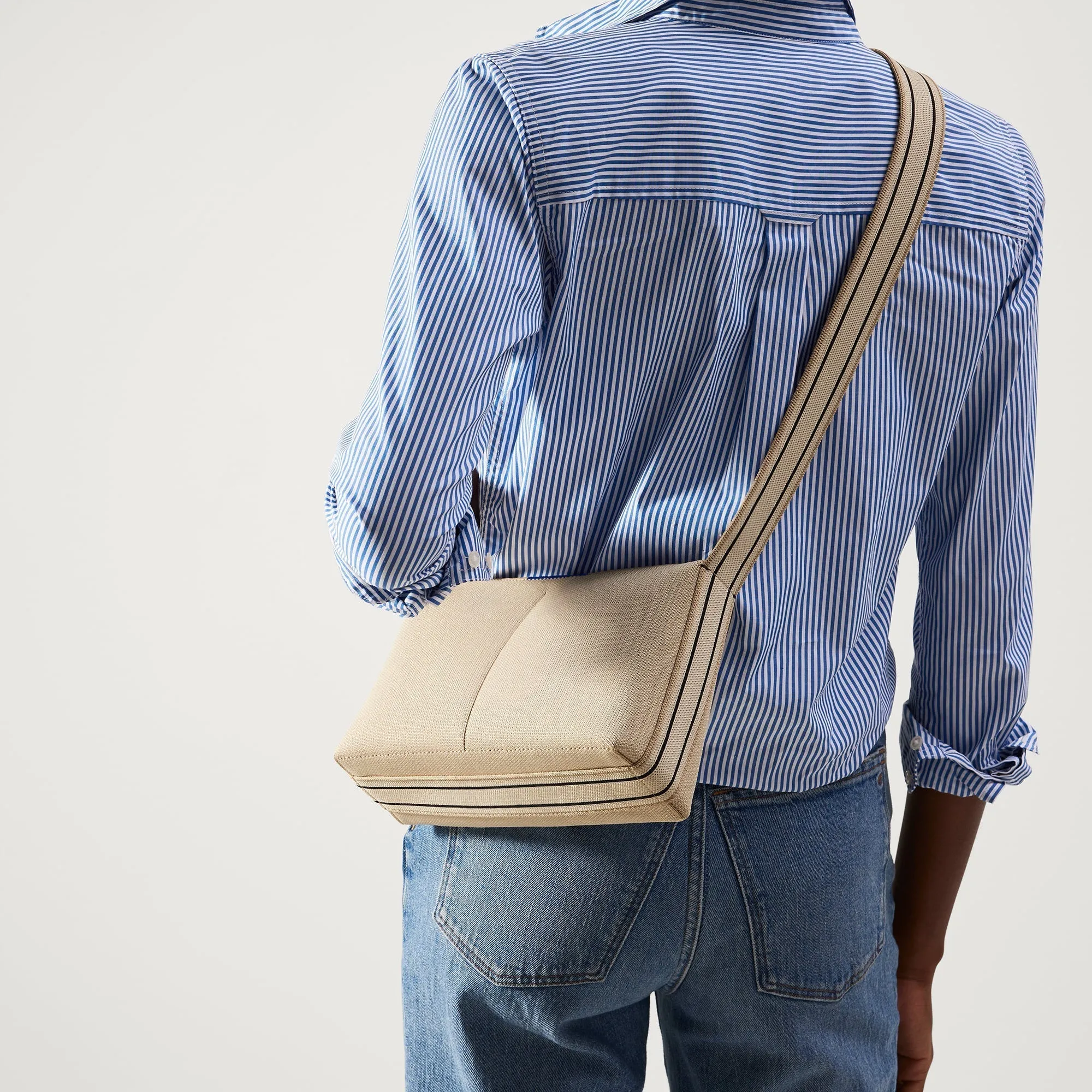 The Casual Crossbody - Parchment