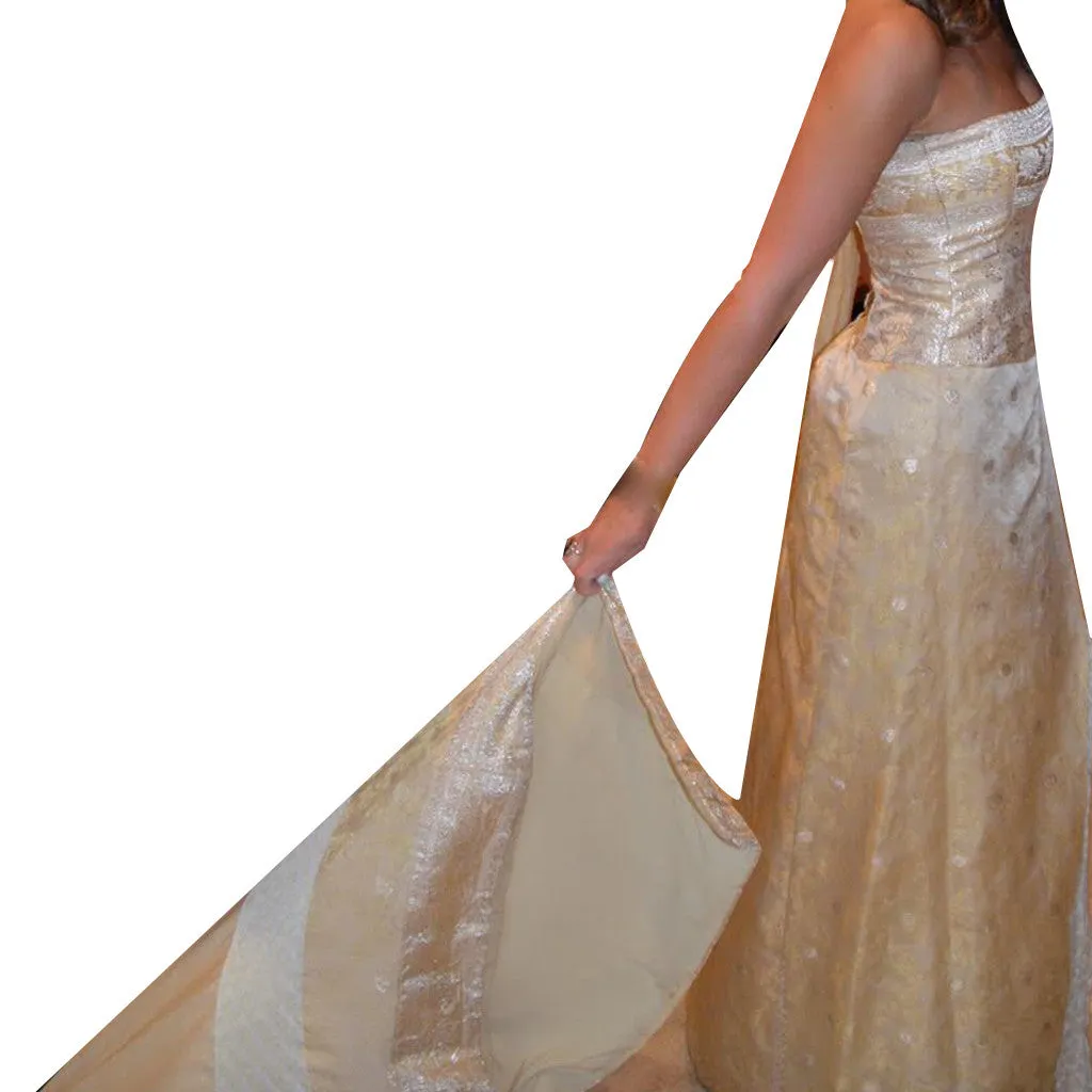 The Sorboni Gown